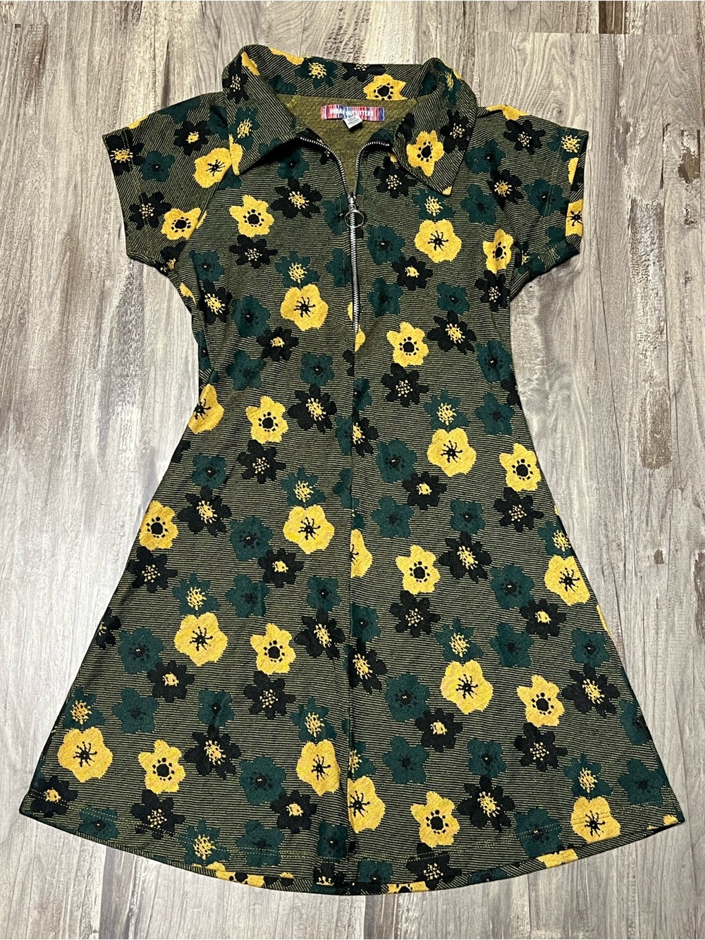 Urban Outfitters Arlo Green Yellow Floral Zip Up Mod Knit Mini Dress Size S